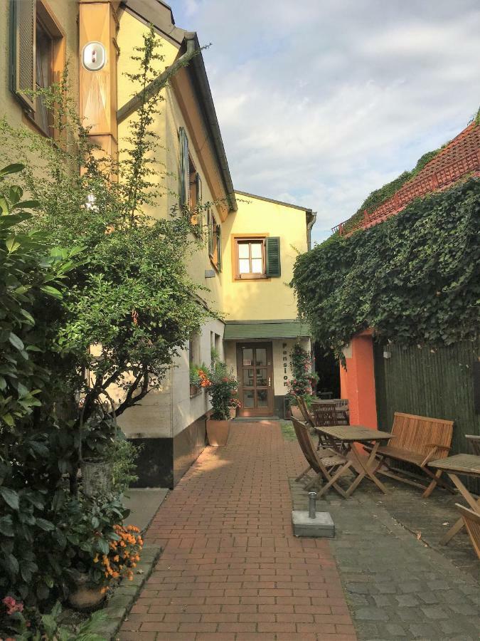 Eberl Hotel Pension Muenchen Feldmoching Exterior foto